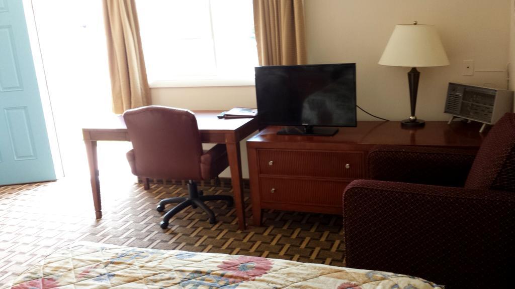 Executive Inn & Suites Lakeview Ruang foto